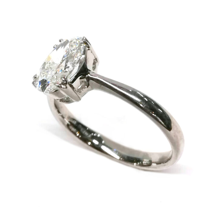 IGI Ring Lab_Grown Diamond Ovale 1.52ct, E VS1 - immagine 3