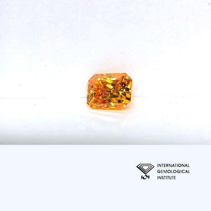 IGI Lab_Grown Diamond Fancy 1,04ct Yellow - immagine 3