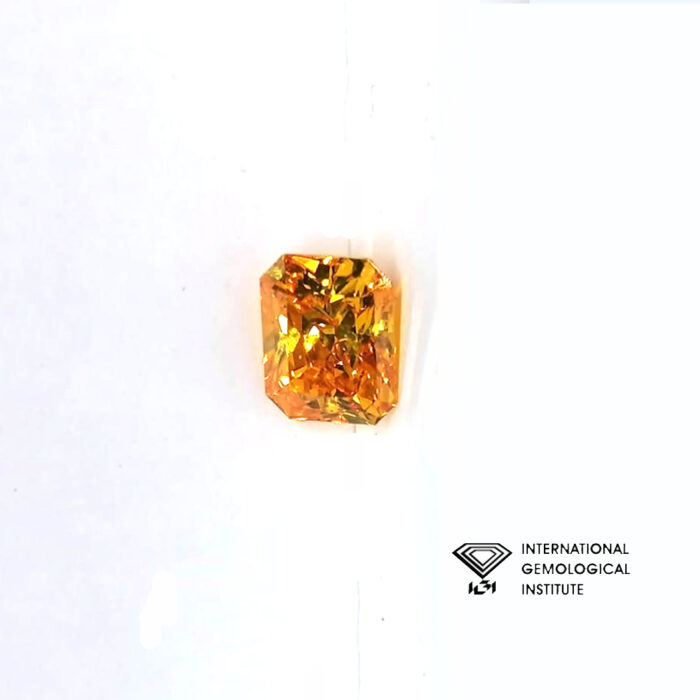 IGI Lab_Grown Diamond Fancy 1,04ct Yellow